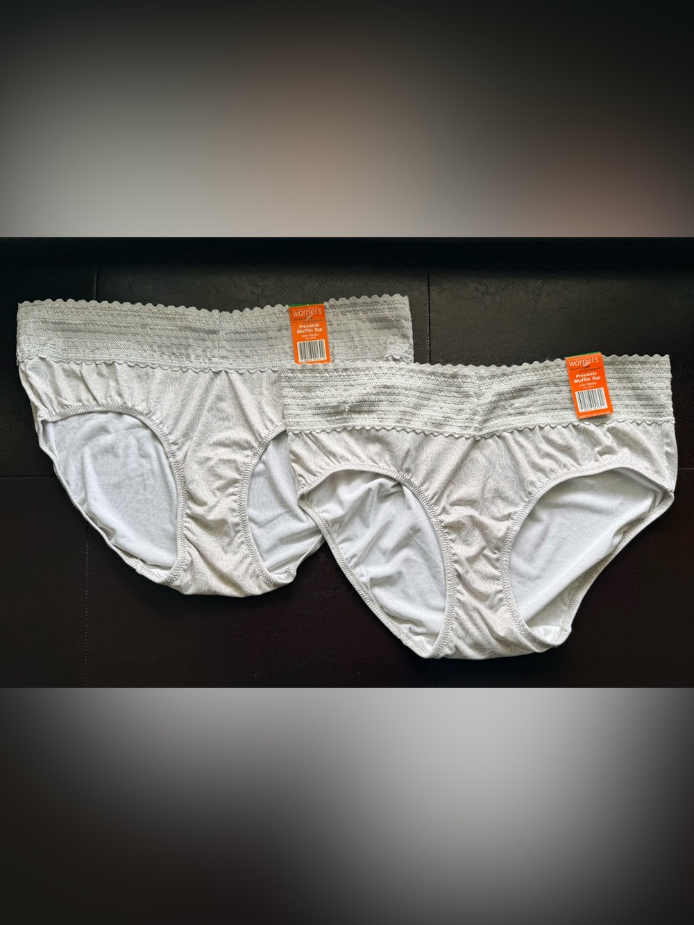 NWT~2 Warner’s No Pinching No Problems Hipster Microfiber Panties 5609J L/7~grey